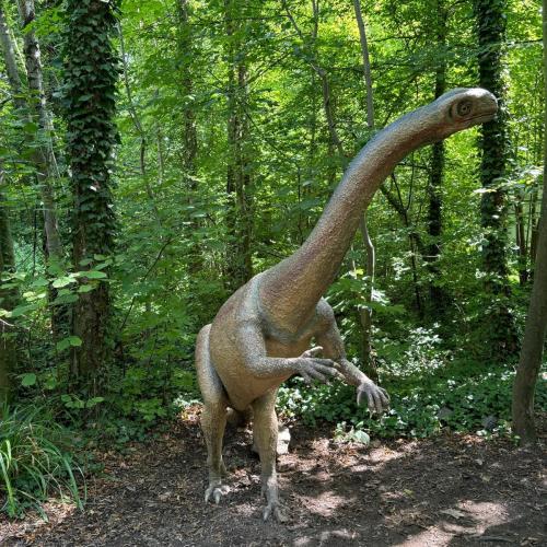 Im Land der Dinosaurier